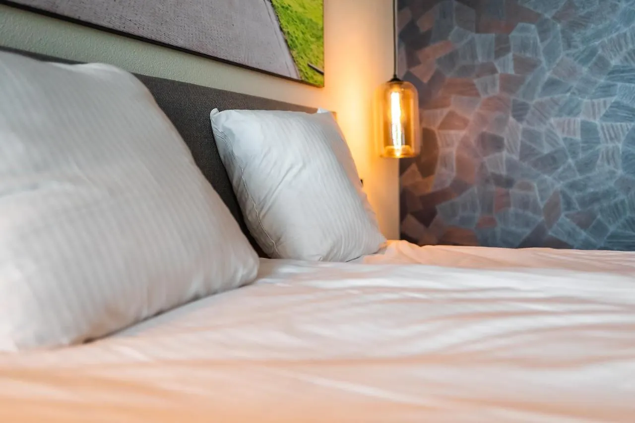 Onderwijshotel De Rooi Pannen Eindhoven Nederländerna