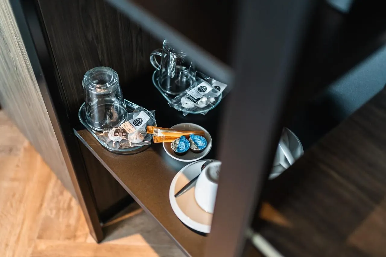 Onderwijshotel De Rooi Pannen Eindhoven Hotell