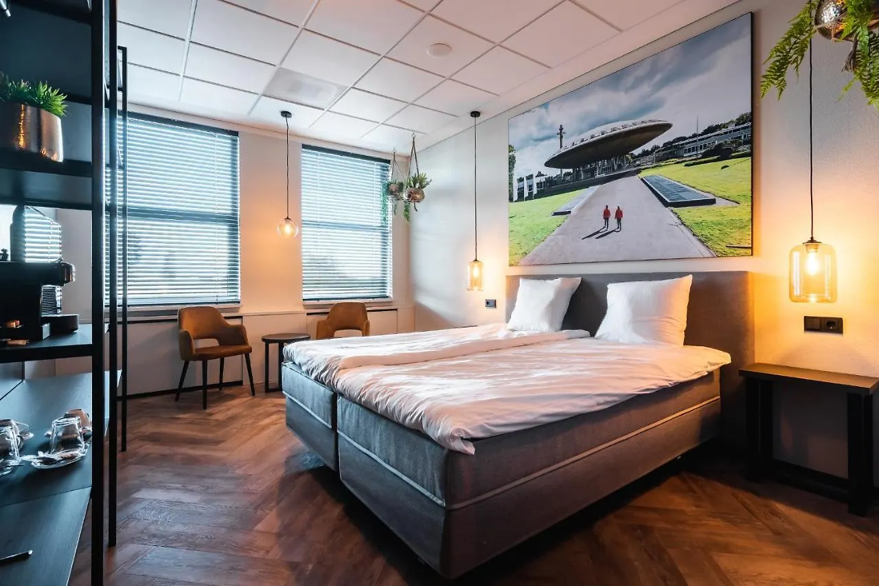 Onderwijshotel De Rooi Pannen Eindhoven Netherlands