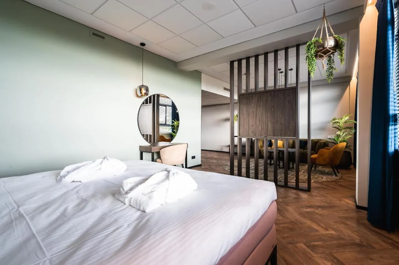 *** Hotel Onderwijshotel De Rooi Pannen Eindhoven Netherlands