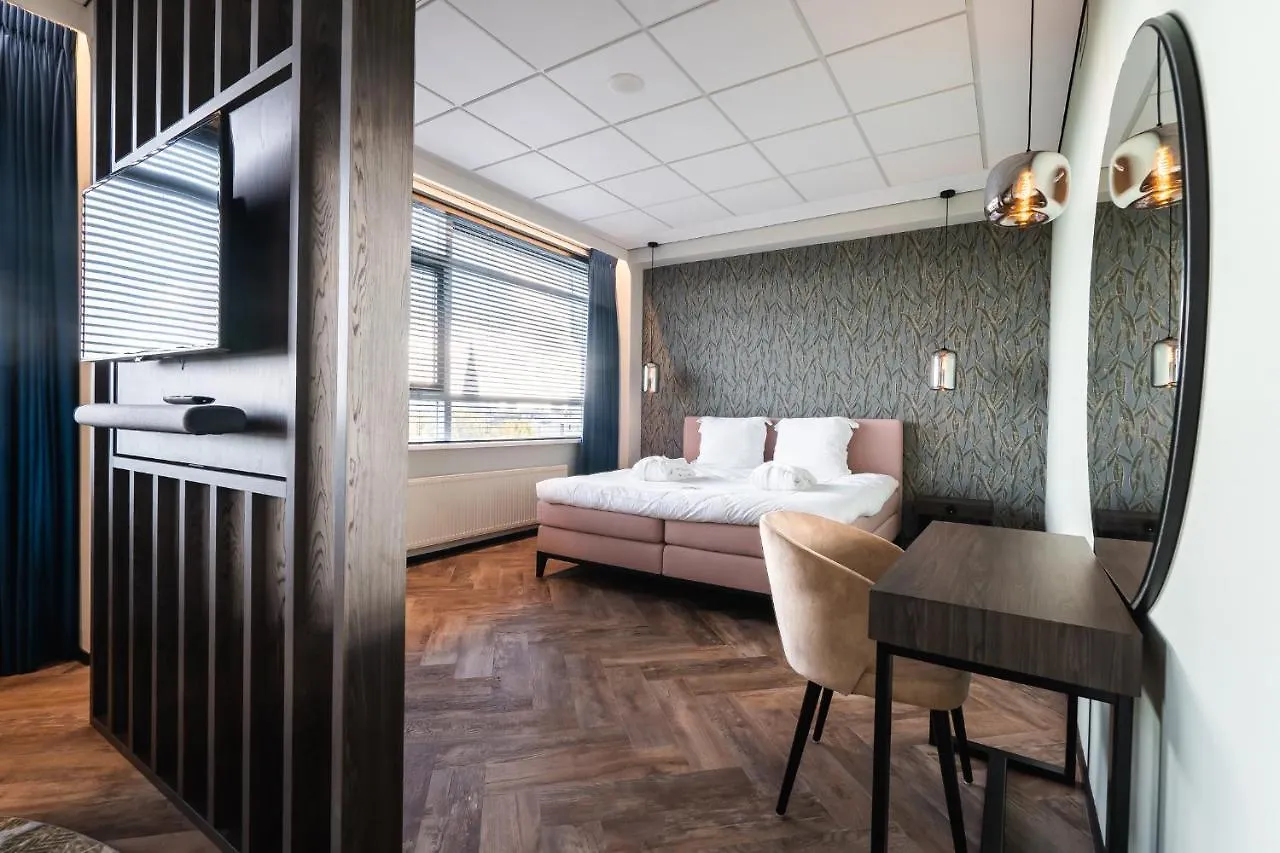 Onderwijshotel De Rooi Pannen Eindhoven Hotel